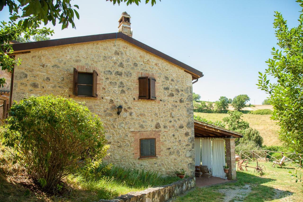 Agriturismo Bio Tra Cielo E Terra Apartment Grutti Bagian luar foto