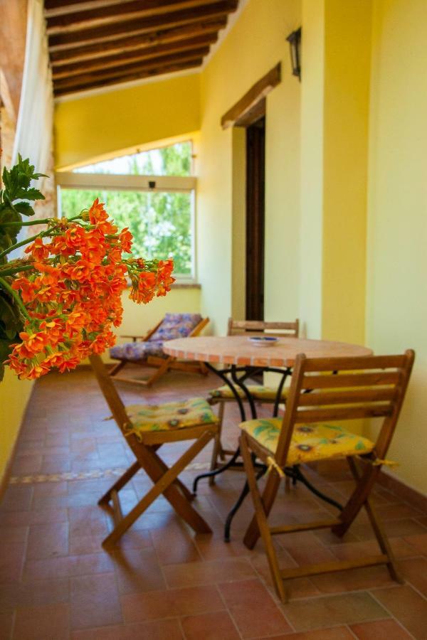 Agriturismo Bio Tra Cielo E Terra Apartment Grutti Bagian luar foto