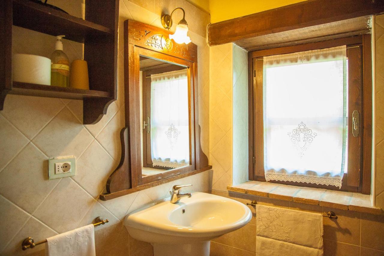 Agriturismo Bio Tra Cielo E Terra Apartment Grutti Bagian luar foto